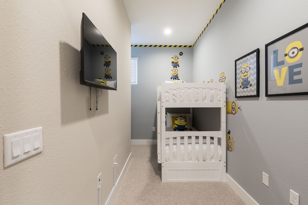 Summerville Vacation Homes by Columbia Management