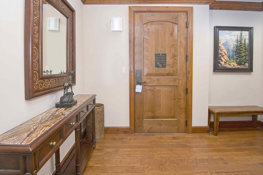 Vail Ski Resort Ritz Carlton Vacation Rentals