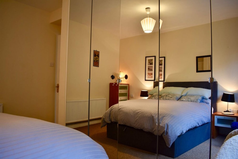 Modern City-centre 2 Bedroom Haven