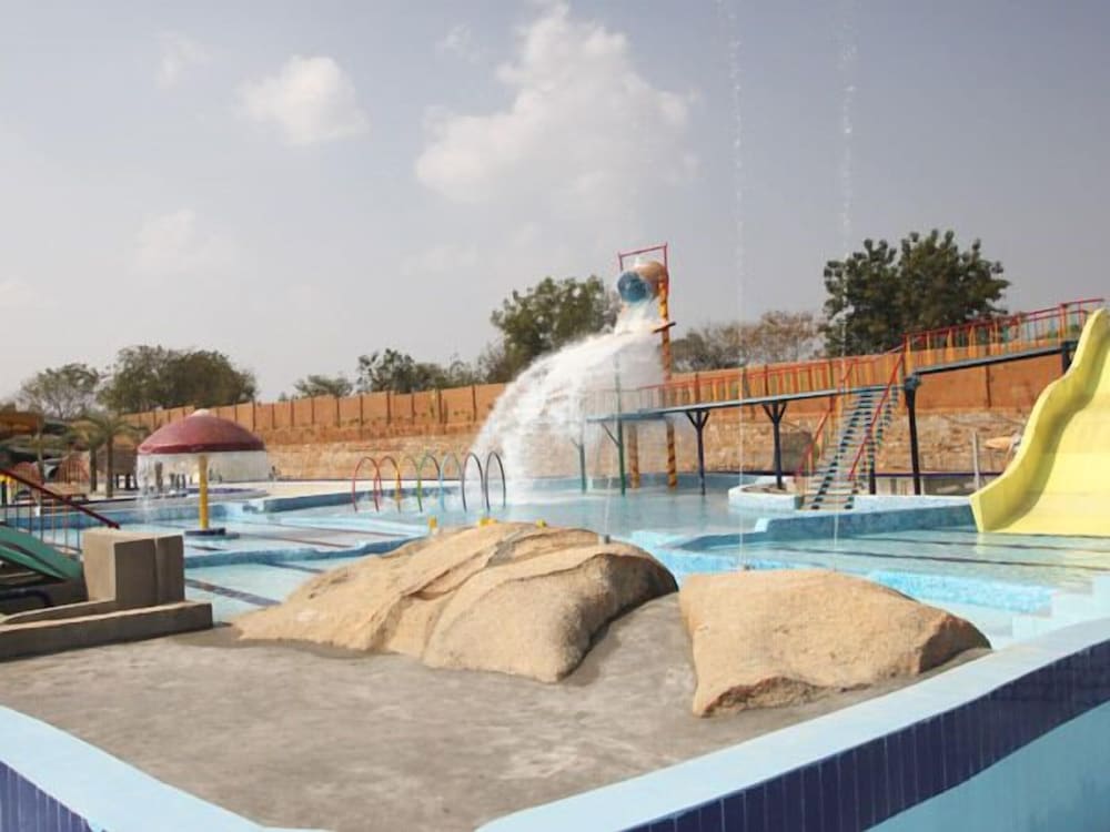 Dream Valley Resort