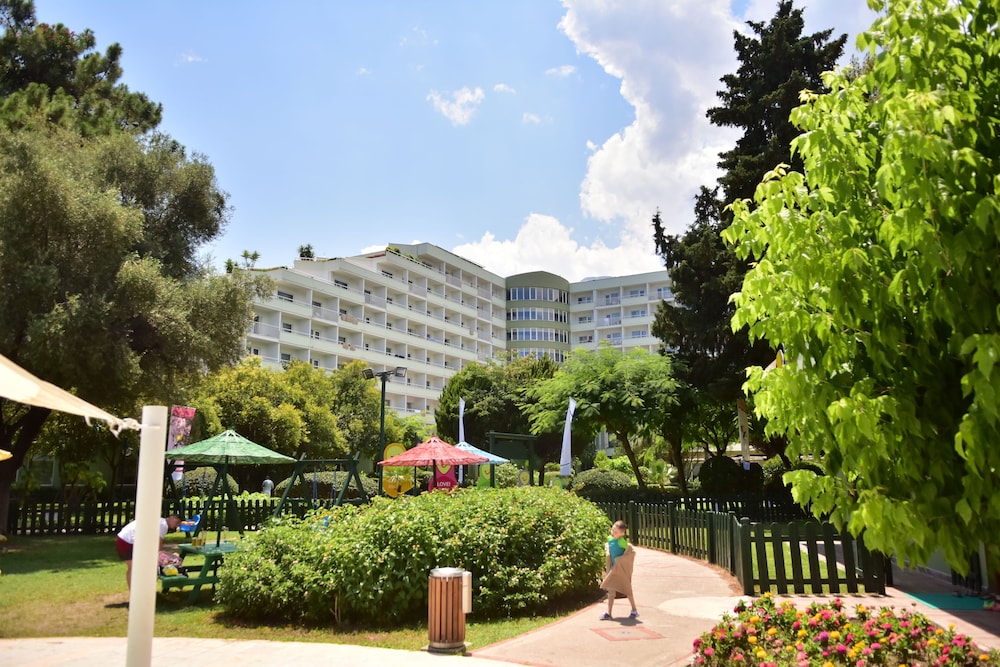 Ma Biche Kemer by Werde Otelleri - Image 18