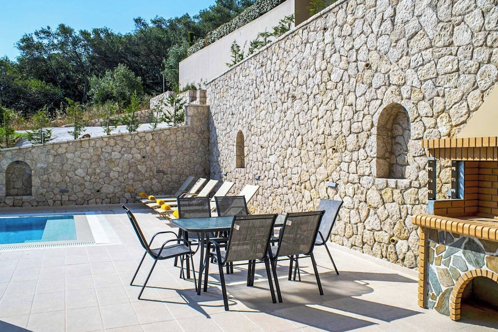 Villa Korfiotissa
