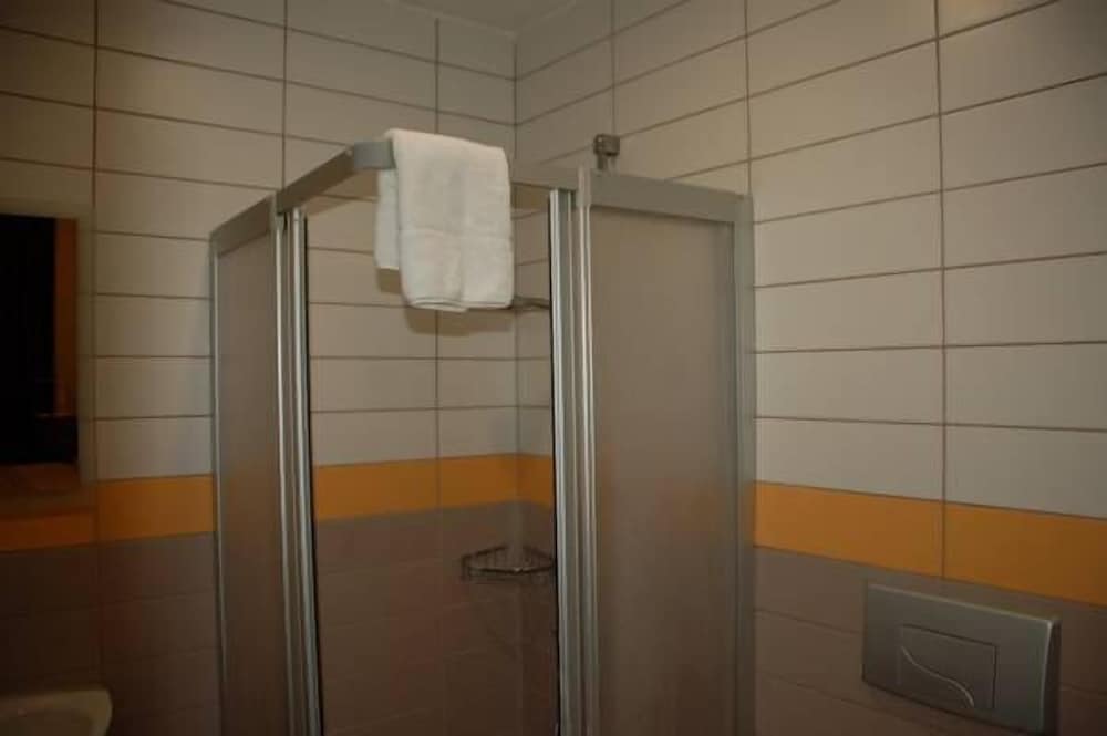 Chambers Of The Boheme - Hostel