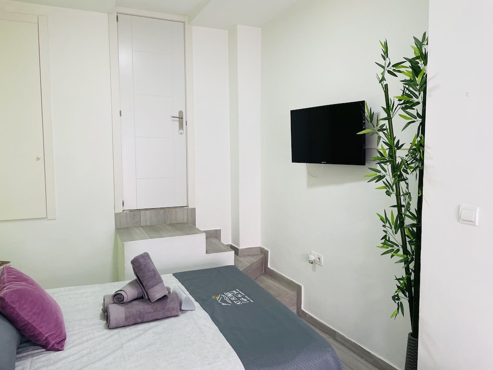 Estudio Burriana Jimena by At Home Costa del Sol