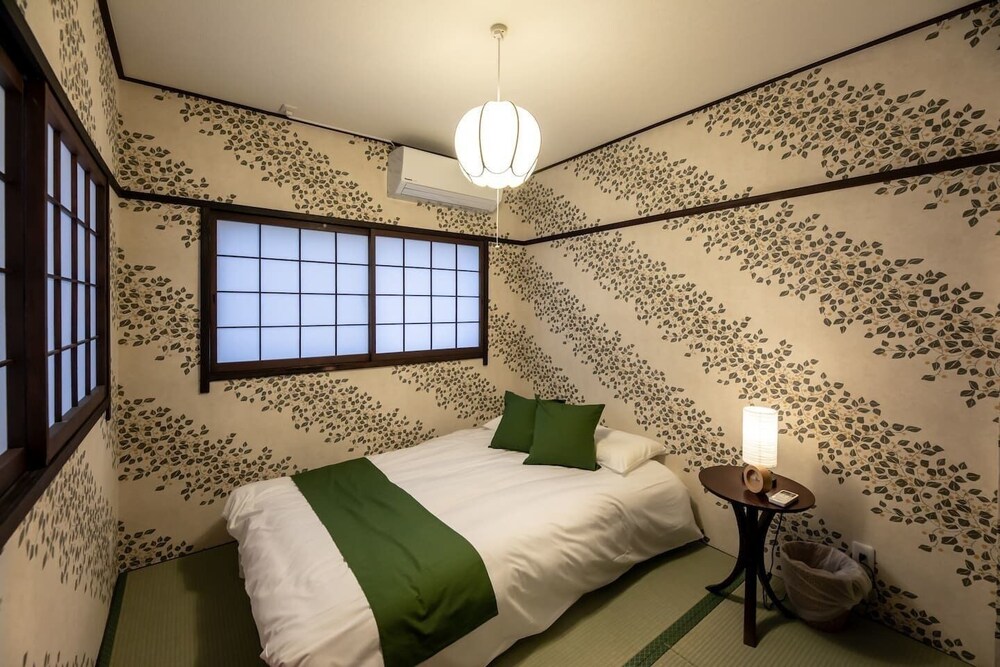 R-Guest Residence