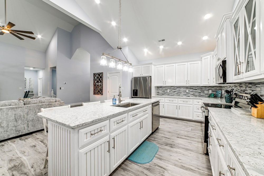 Massive Lake Views & Stunning Sunsets: Waverly Gem