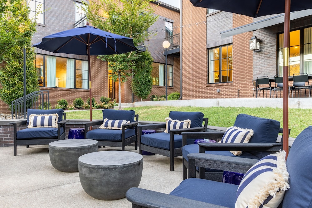 The Magnolia 9 by Avantstay Downtown Balcony