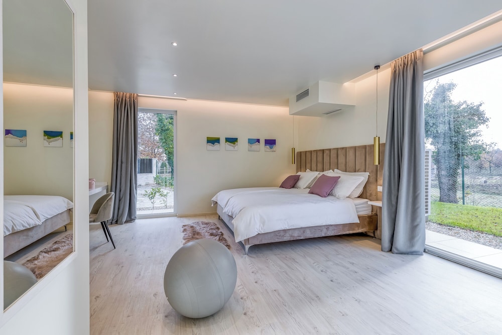 Luxury Villa Sonia With Wellness & Gym view 3