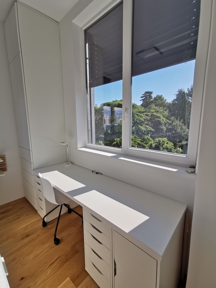 Apartments Egis Koper