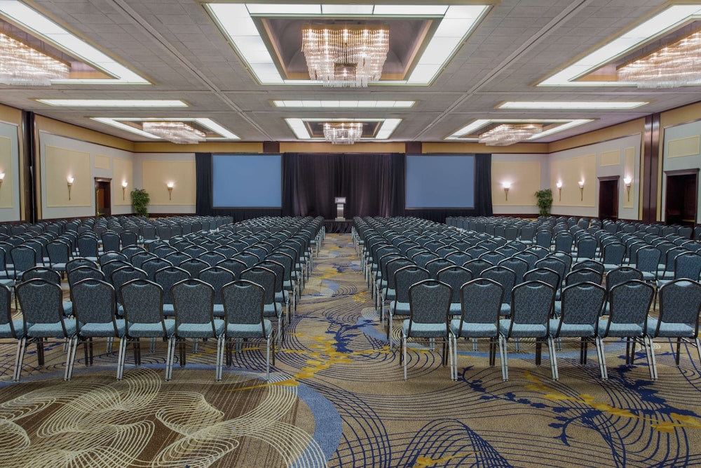 Buffalo Vacations - Hyatt Regency Buffalo / Hotel and Conference Center - Property Image 12