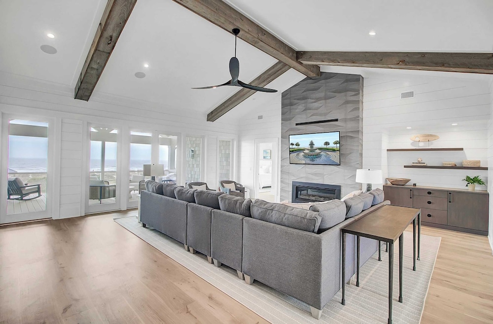 3108 Palm by Avantstay Oceanfront, Private Pool, Incredible Views