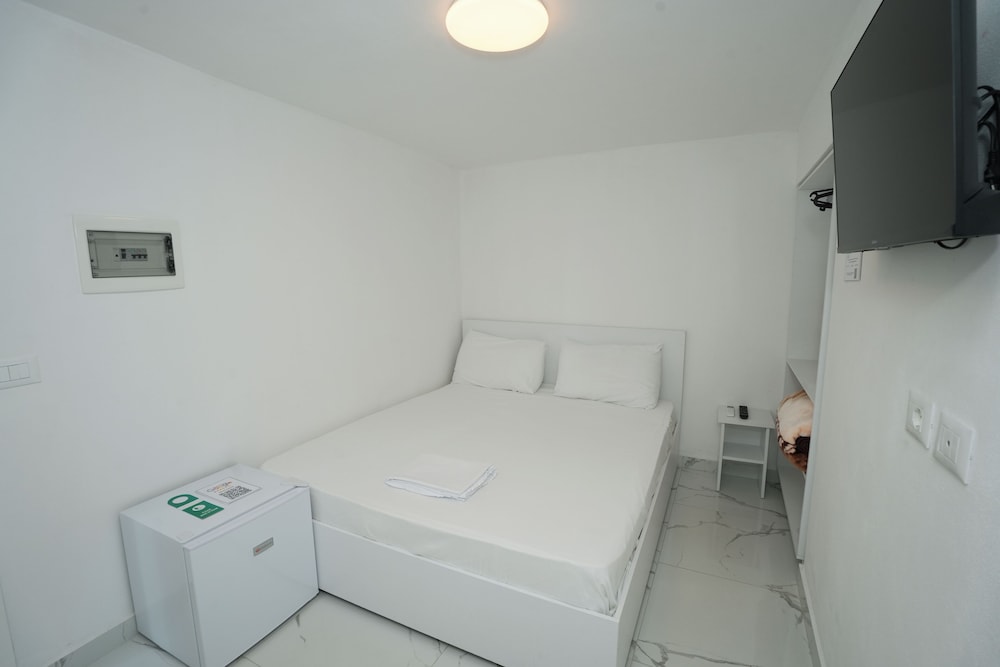 Enles Hotel