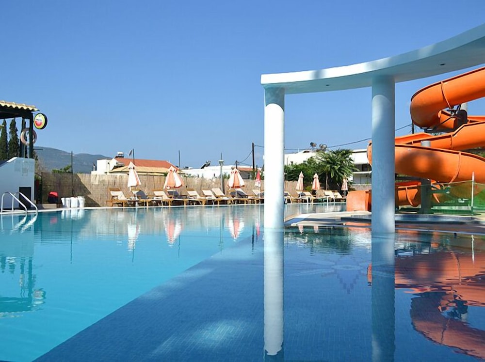 Magda's Kamares photo 2