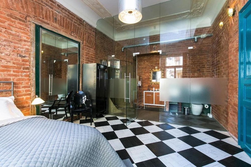 2 Bed Flat - Sleeps 3 - Wifi