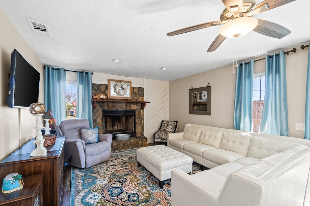 Beachy Bonanza by Book That Condo