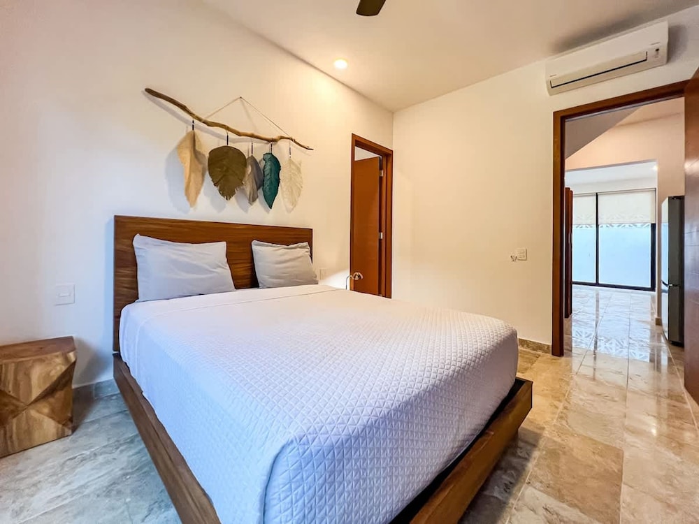 Amazing House With Private Pool in La Veleta