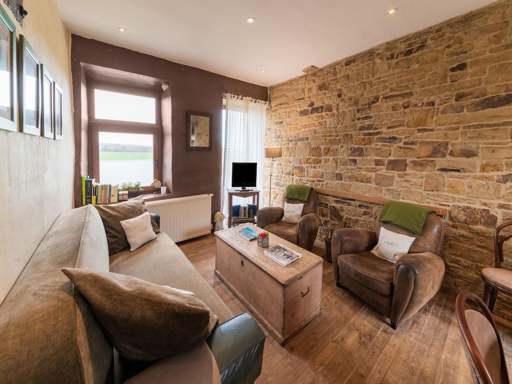 Tranquil Home in Tinlot