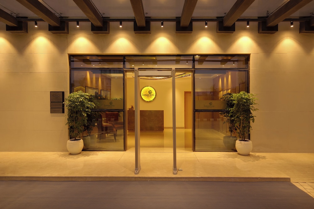 Lemon Tree Suites Gurugram