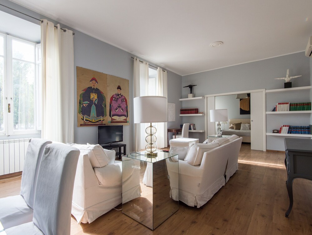 Luxury Apartment Auditorium