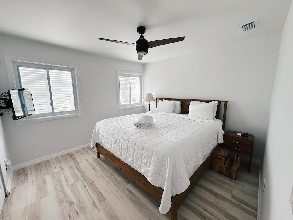 Charline at Shoreline Villas