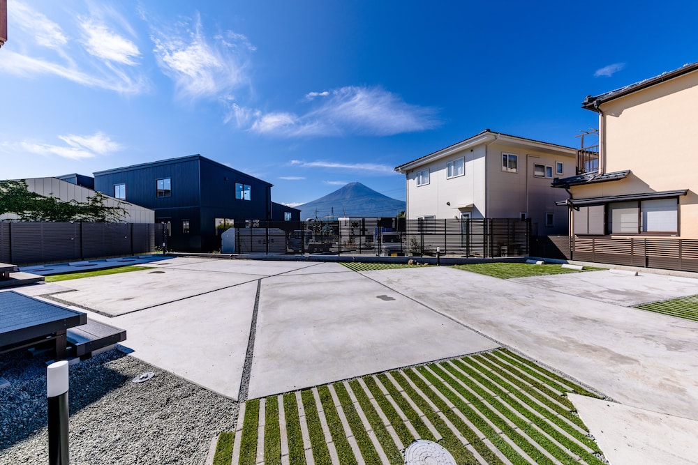 Mt. Fuji Resort Club-RIN- view 5