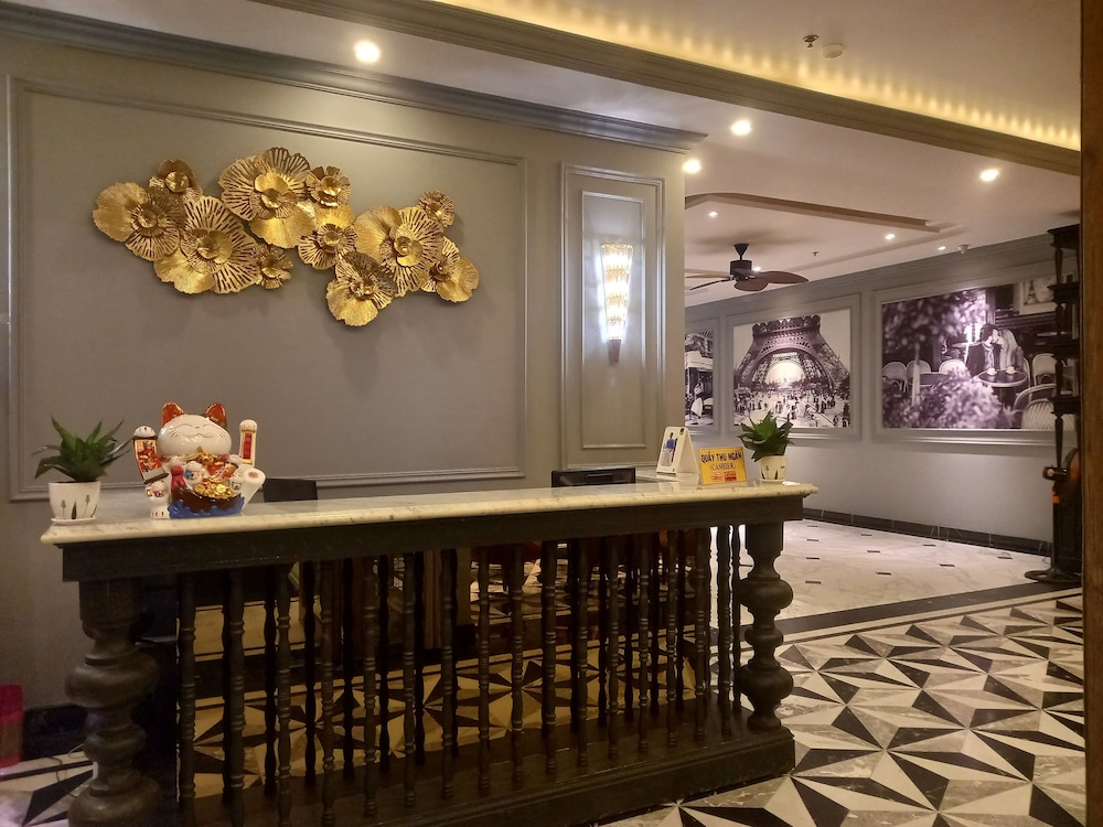 Mia Hotel (Feliz Hotel Binh Duong) view 2
