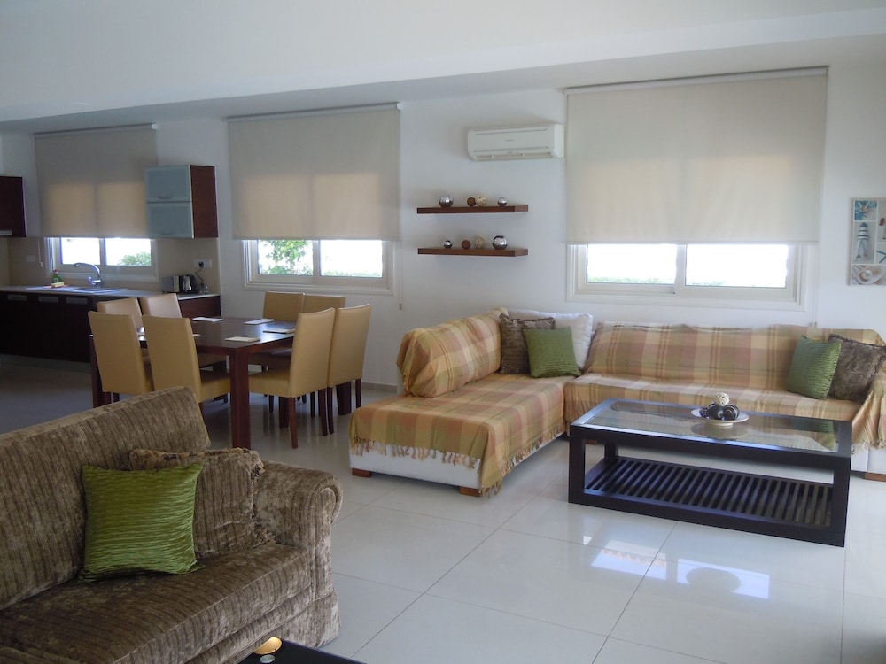 Athena Beach Villa