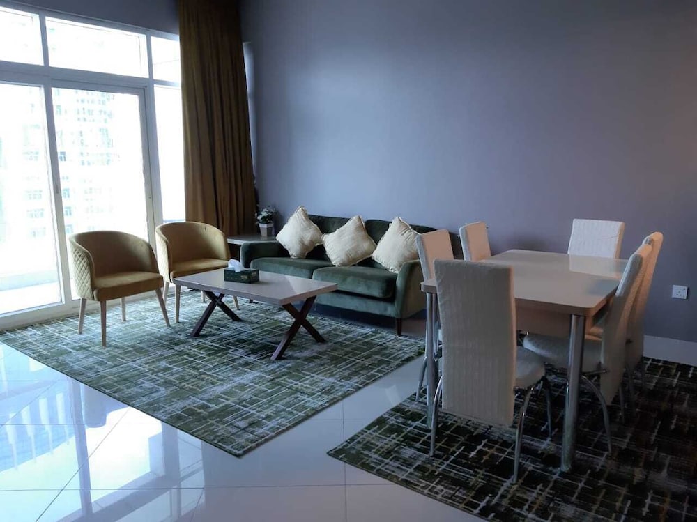 Golden Stay Vacation Continental Tower