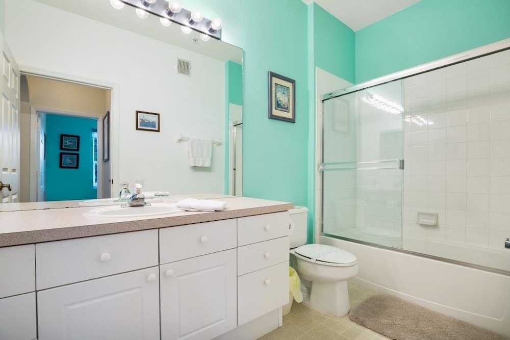 Resort Condo W/ Amenities Near Disney Parks 2 Bedroom Condo