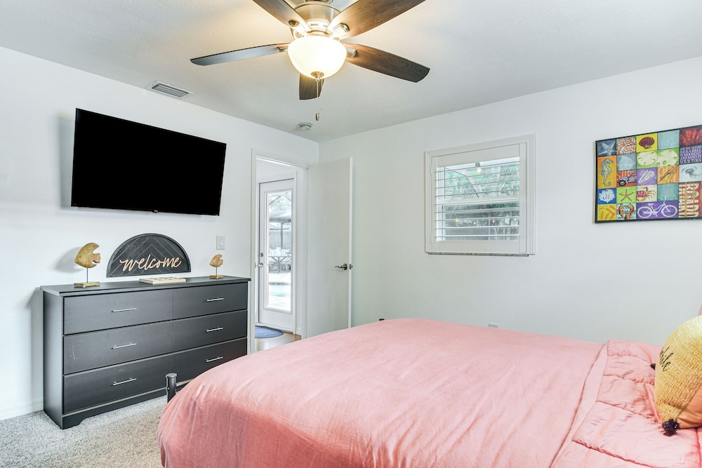 Outdoor Oasis, 4 Mi to Beach: Largo Family Escape!