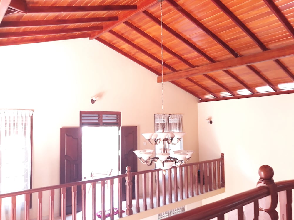 Vinses Villa in Hikkaduwa