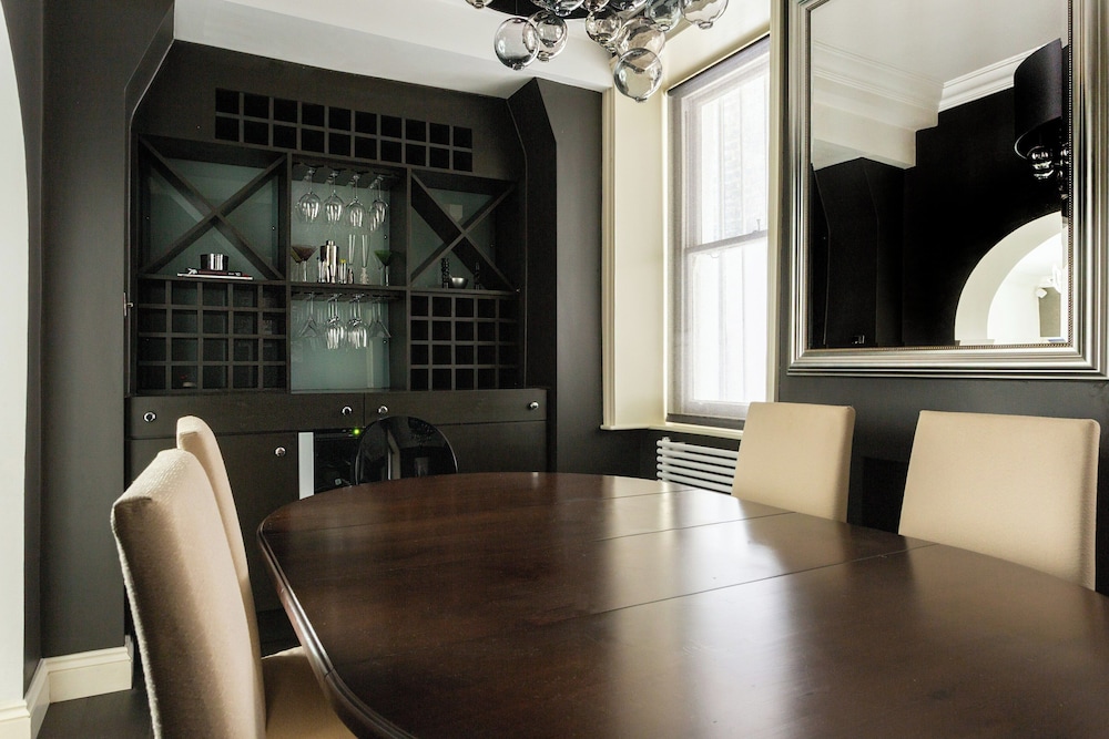 Pembridge Villas III by Onefinestay