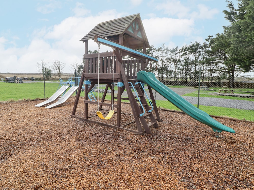 48 Gower Holiday Village