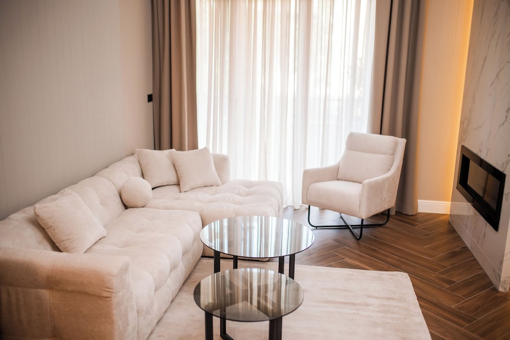 Ideal Apartments