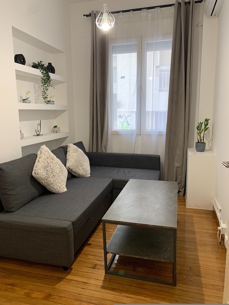Aura Aura Apartment at Kolonaki