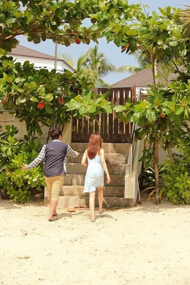 Ucoy Beach Resort