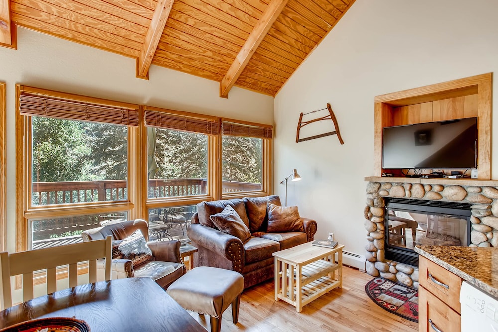 Estes Park Condos - Property Image 233