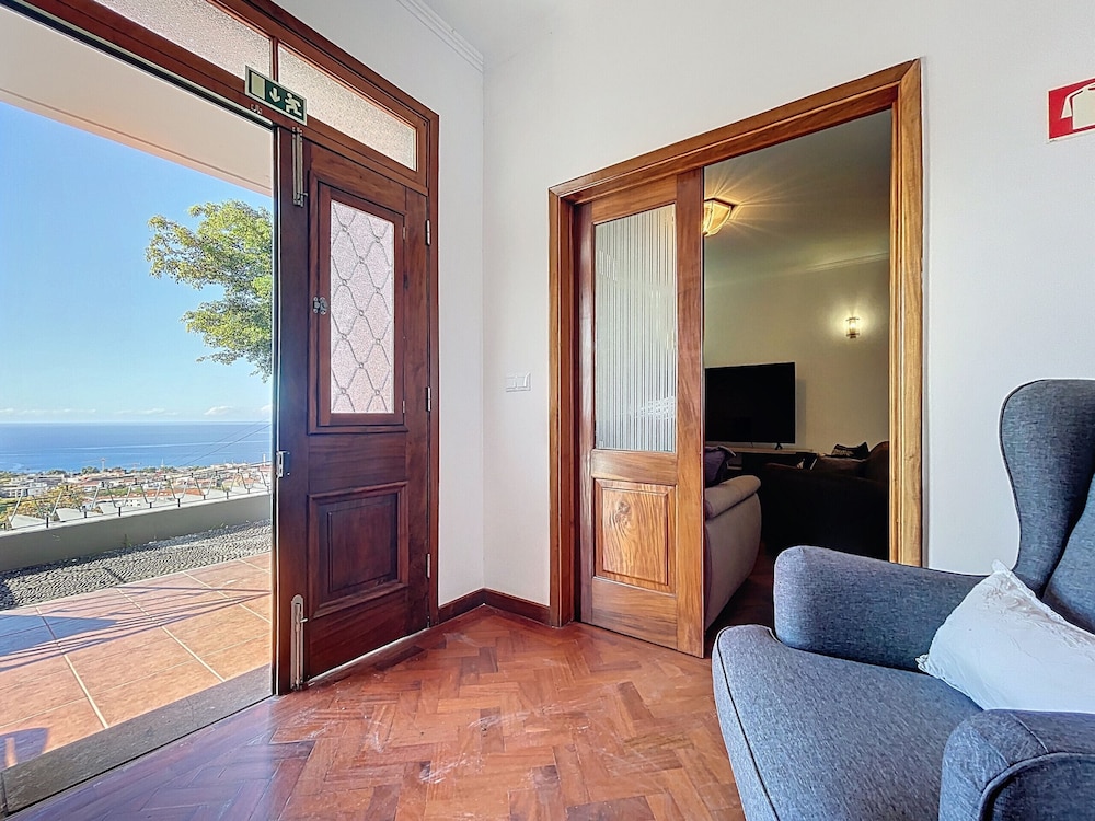 Villa Santa Luzia 2 by Atlantic Holiday