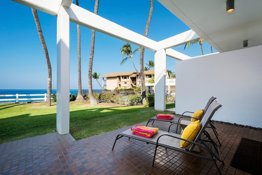 Ocean Front Villa - Central AC- Vrkcv