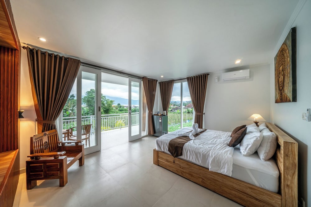 Hayana Villa