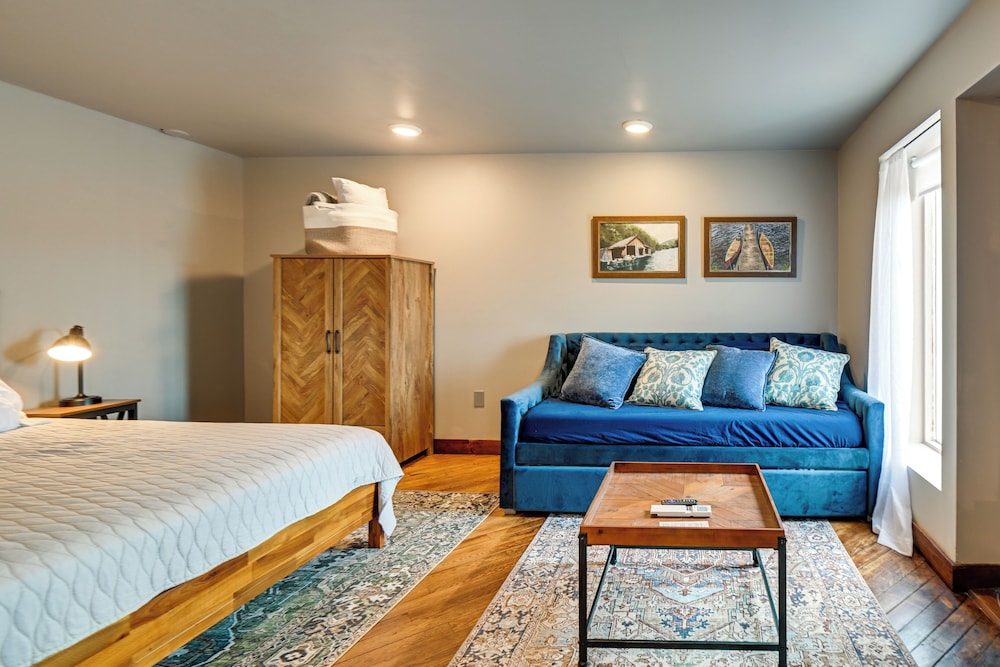 Cozy Meredith Studio Near Lakes & Downtown