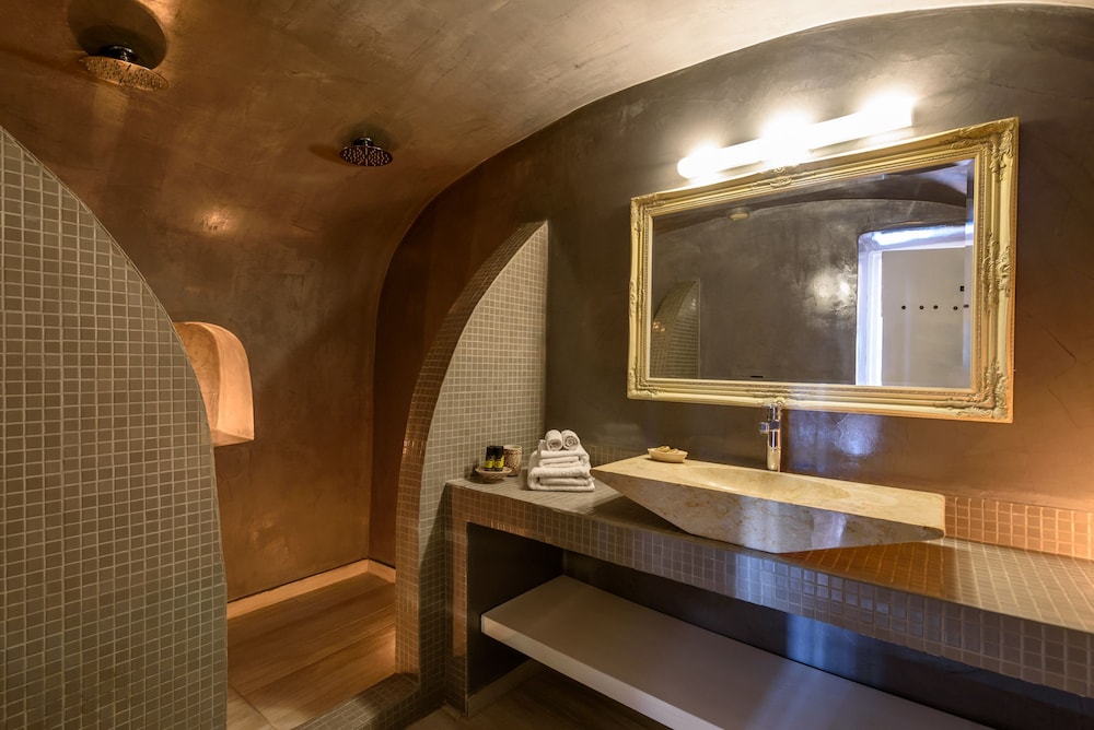 Senses Suites