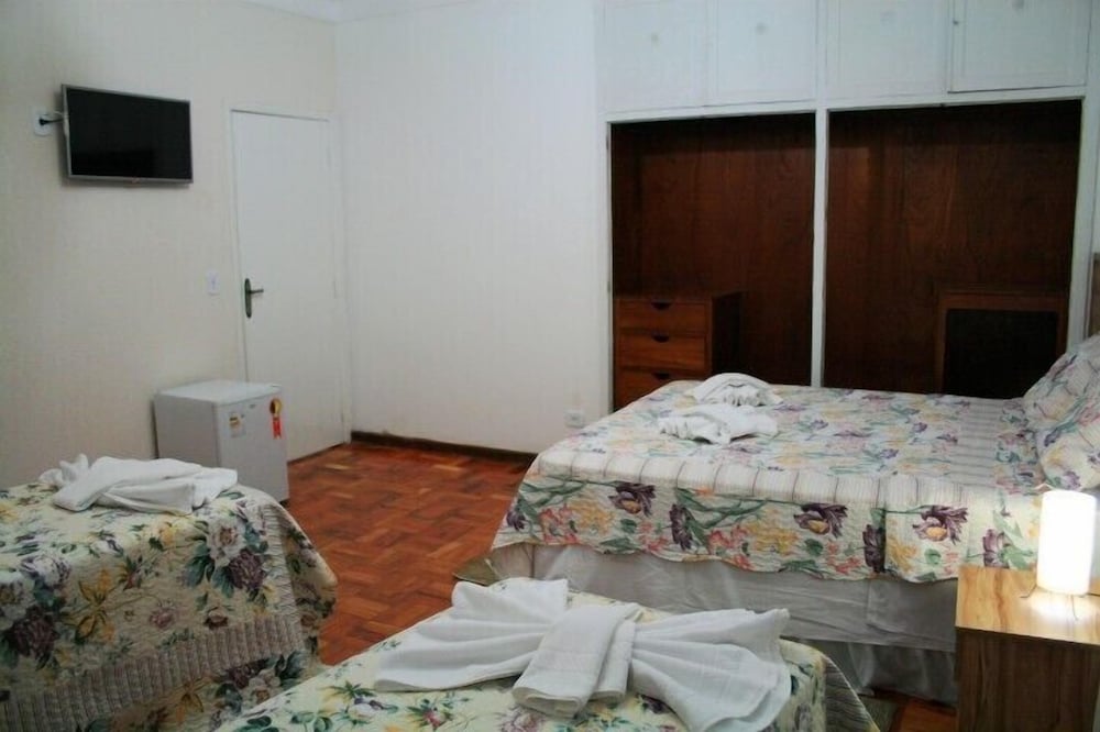 Pousada Villa Romana Aparecida