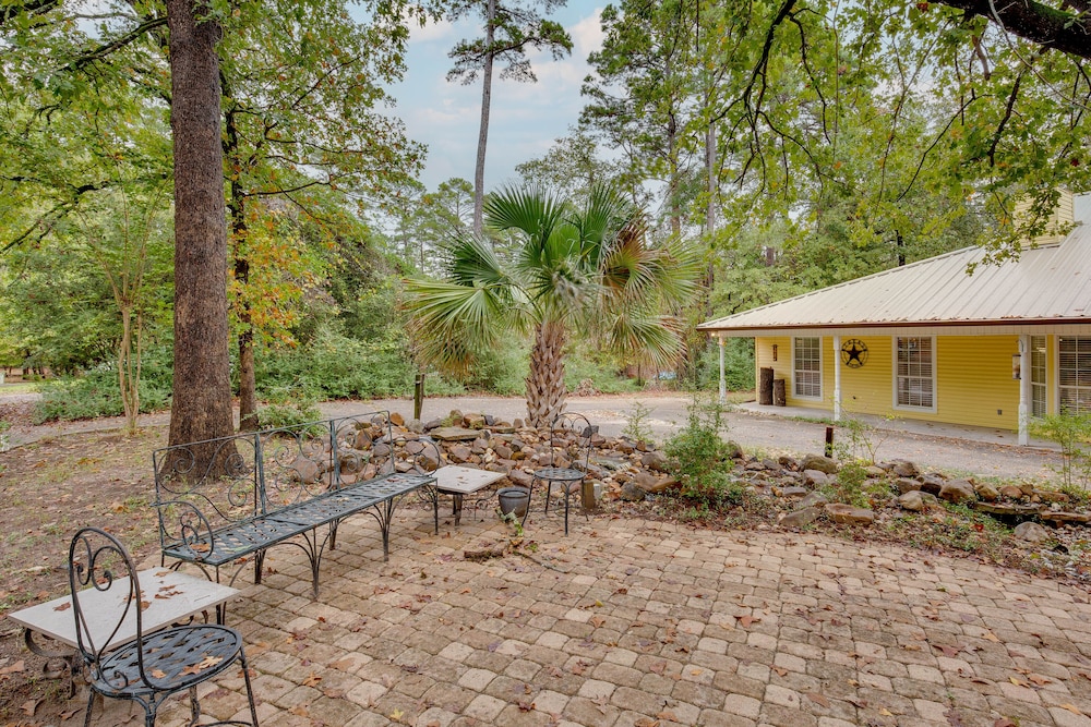 Holly Lake Retreat w/ 3 Community Pools & Yard view 4