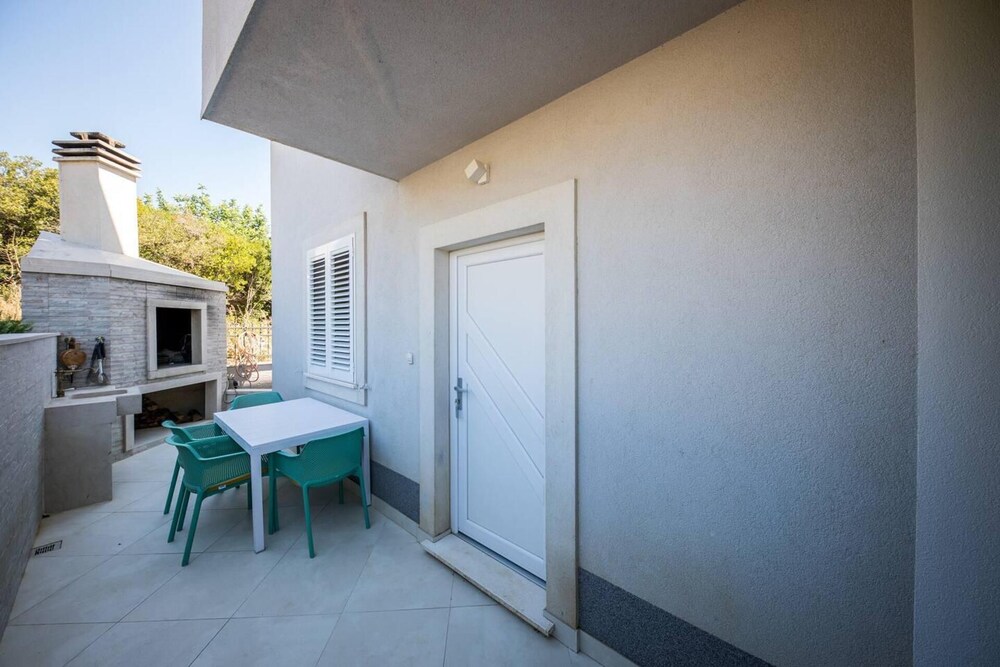 Beautiful 1-bed Apartment in Pobrezje-dubrovnik