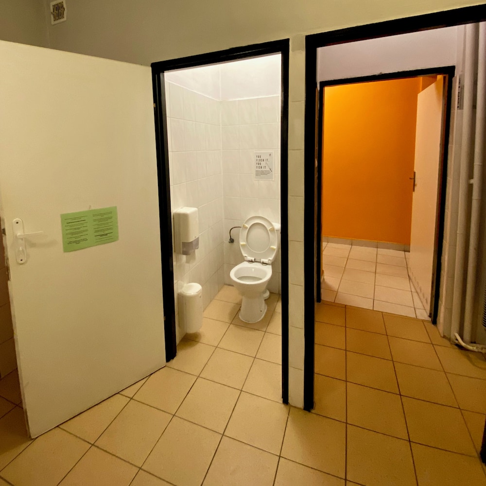 Art Inn Space