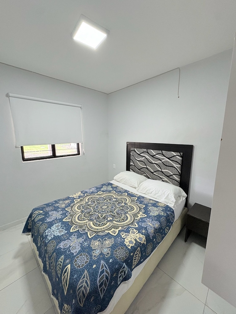 Residencia Gran Coyula Orange B