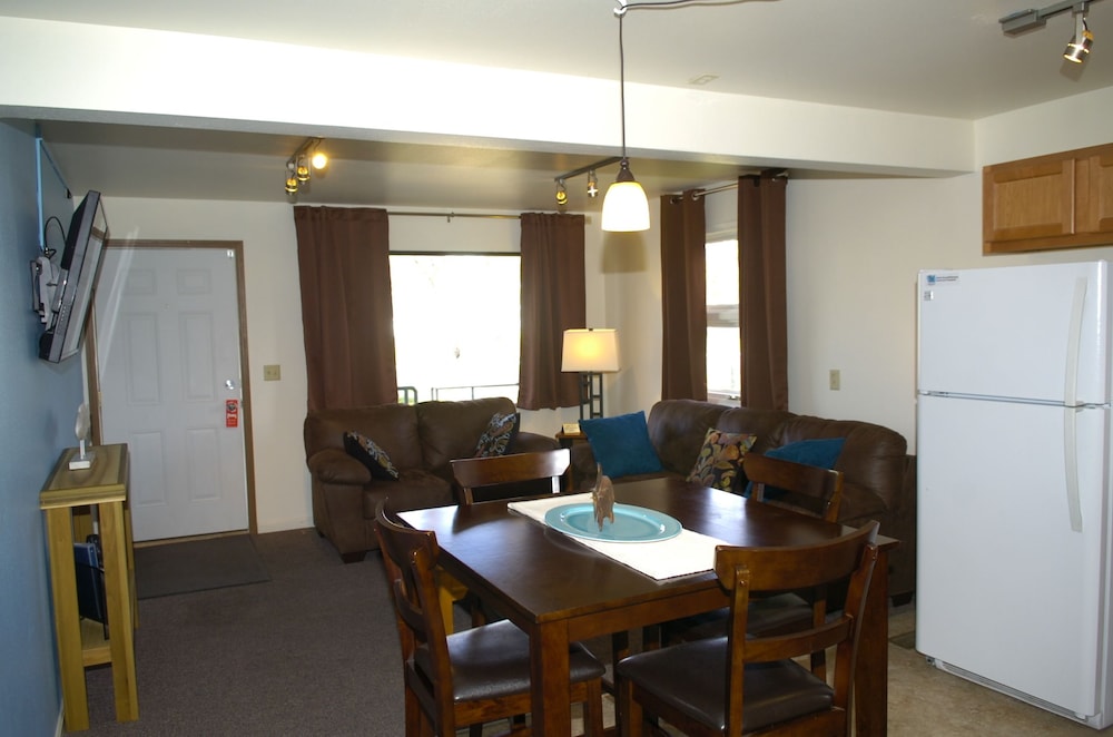Trout Montana Motel