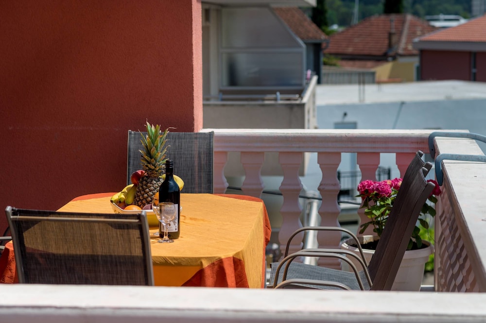 Apartments Tasija