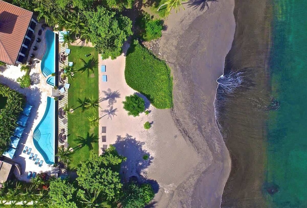 Luxurious Pacifico 2bed condo in Playa Coco